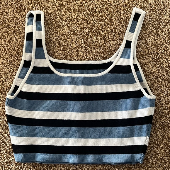 Babaton Knit Tanktop - Picture 2 of 2